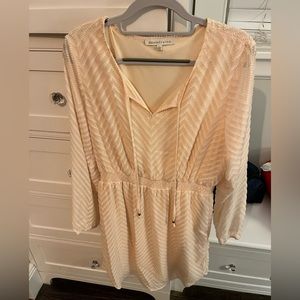 Long sleeve patterned mini dress